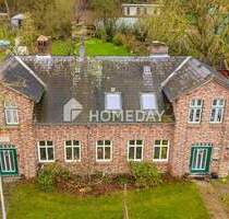 Tolles Ensemble im historischen Gewand! 2 Einheiten + 1 mit lebenslangem Wohnrecht - Zarpen