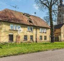 Sanierungsbedürftiges Anwesen mit Abrissoption, Nebengebäude & großzügigem Innenhof in toller Lage - Schönwölkau