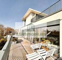 AS IMMOBILIEN: Wiesbaden penthouse-feeling condo 2br 2bath elevator fitted kitchen terrace parking