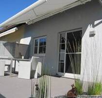 schmuckes Reihenendhaus mit großer Terrasse, Sauna und 2 Carport-Stellplätze - Gera