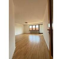 Moderne 3-Zimmer-Wohnung mit Balkon in Hilzingen