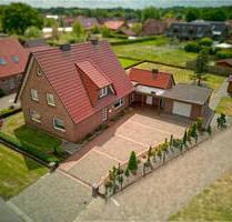 Familienfreundliches Einfamilienhaus mit großem Grundstück in Bad Zwischenahn - Ortsteil OhrwegeQuerenstede - Bad Zwischenahn / Querenstede