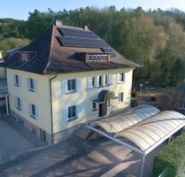 Ideal für große Familien: Top-saniertes Wohnhaus mit großem Grundstück in Weitramsdorf bei Coburg