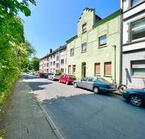 Charmante ETW in Rüttenscheid: lichtdurchflutete Räume, modernisiertes Bad, 2 Stellplätze & Garage! - Essen Stadtwald