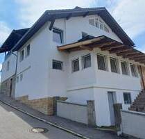 *SANIERTES EINFAMILIENHAUS * mit Wintergarten und schöner Aussicht - Hohenau