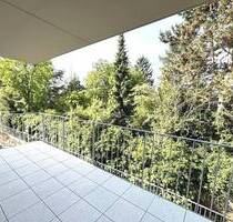 Seniorenfreundliche 4-Zimmer-Wohnung mit Aufzug, Einbauküche und Sonnenbalkon - Wiesbaden