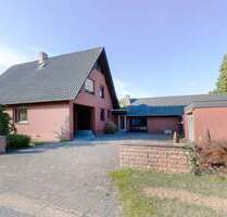 Großzügiges Ein- bis Zweifamilienhaus mit weitläufigem Gartenparadies in Rahden