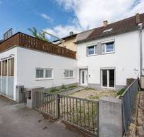 - Saniertes Reihenmittelhaus im Straubinger Osten -