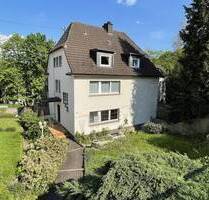 2 MEHRFAMILIENHÄUSER MIT 6 WOHNEINHEITEN + GROSSZÜGIGE GEWERBFLÄCHE - IM ZENTRUM VON GUMMERSBACH -