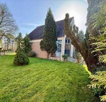 Gemeindehaus zum Umbauen und wohnen! Großzügiges Grundstück: 1528 qm - Dortmund Oestrich