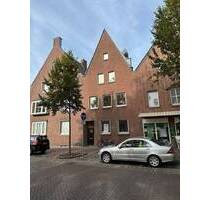 Moderne Dachgeschosswohnung - 550,00 EUR Kaltmiete, ca.  72,00 m² Wohnfläche in Rees (PLZ: 46459)