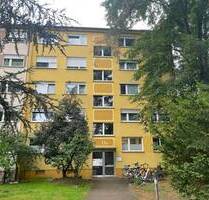 Charmante 3-Zimmer-Wohnung mit Loggia in gepflegtem Mehrfamilienhaus - ab dem 1.9. bezugsfrei - Karlsruhe / Waldstadt