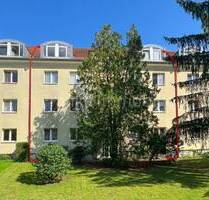 Seidnitz - Mehrfamilienhaus mit 8 Wohnungen, 4 Stellplätzen und Fernwärmeanschluss - Dresden Seidnitz/Dobritz