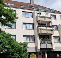 Super Lage, 3 Zimmer Wohnung mit Balkon, Aufzug, Carport - Hannover Vahrenwald