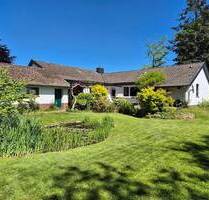Freistehender Winkelbungalow mit freiem Blick über Wiesen und Felder - Wangerland Hohenkirchen