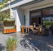 Stilvoll sanierte 3-Zimmer-Wohnung mit Terrasse unweit vom Strand - Strande