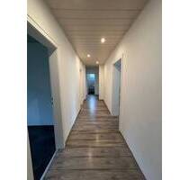 **Renovierte 4-Zimmer-Wohnung mit Balkon** - Clausthal-Zellerfeld