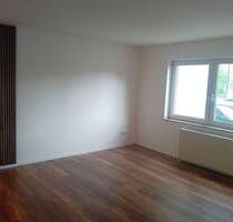 2-Zi. EG-Wh mit Garage, frisch renoviert, PROVISIONSFREI - Hannover Hainholz