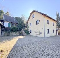 Zweifamilienhaus mit großzügigem Grundstück und Naturidylle - Witten Herbede
