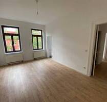 CONNEWITZ * renovierte gemütl. 2,5 Zimmer-Whg* sep. Küche mit EBK* Duschbad* Laminat* - Leipzig