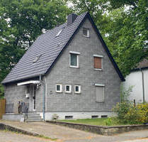 Freistehendes Einfamilienhaus mit schönem Grundstück in beliebter, grüner Wohngegend - Eschweiler Waldsiedlung