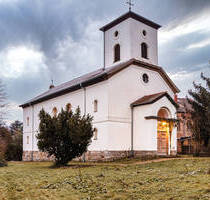 Besonderes Wohnerlebnis in charmanter ehemaliger Kirche - Elstertrebnitz