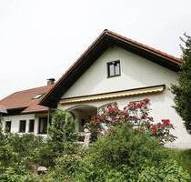 Wohnhaus der Extraklasse ! - 629.000,00 EUR Kaufpreis, ca.  280,00 m² Wohnfläche in Regen (PLZ: 94209) Bettmannsäge
