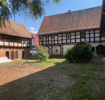 Denkmalgeschützter Bauernhof mit großem Grundstück in Frohburg zu verkaufen