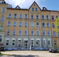 Sonnige 2-Zimmer-Wohnung mit Balkon in kernsaniertem Gründerzeithaus, Zentrumsnah in Chemnitz