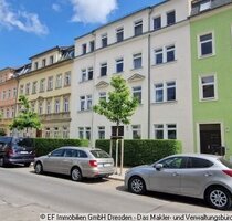frisch sanierte 3-Zimmerwohnung mit Designboden, modernem Bad, Süd-Ost-Balkon und separater Küche in 01277 Dresden
