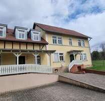 Wohnhaus in Top-Zustand auf ca. 1.200 m² Grund, Nähe Coburg! - Rödental Oberwohlsbach