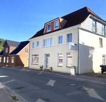 Maisonettenwohnung mit Carport - 650,00 EUR Kaltmiete, ca.  76,00 m² Wohnfläche in Ahrensbök (PLZ: 23623)