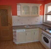 - Wohnung mit Dachterrasse und Einbauküche - - Weißenfels