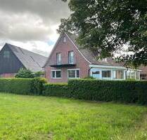 Viel Platz! Gepflegtes Wohnhaus in ruhiger Lage von Wanna.