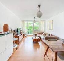 AIGNER - Charmante 2-Zimmer-Wohnung im Grünen mit zwei Balkonen - München Industriebezirk