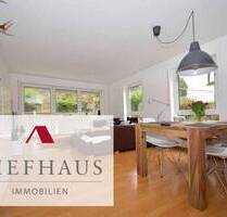 Moderne, sonnige 2-Zimmerwohnung mit großer Aussenterrasse und Garage - Höchberg