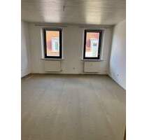 Großzügige 2 - Zimmerwohnung mit Balkon im Zentrum von Schweinfurt