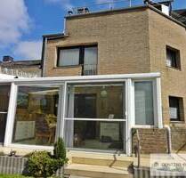 +++ Charmantes Zweifamilienhaus mit Wintergarten, Garten und Terrasse , Parterre barrierefrei ! +++ - Eschweiler Aue