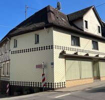 Ein- Zweifamilienhaus mit ehemaligem Ladenlokal in Windesheim zu verkaufen.