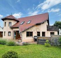 Modernisiertes Einfamilienhaus mit Wintergarten, großzügigem Garten und viel Platz - Dohna Borthen