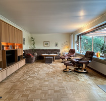 Großes Einfamilienhaus mit Doppelgarage in Ottersberg-Bahnhof