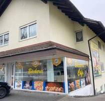 Großzügige Büro-, Praxis, oder Ladenfläche in stark frequentierter Lage - Rennerod