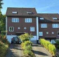 Doppelhaushälfte (5-Zimmer) mit Garage und Garten in familienfreundlicher Lage in Lüdenscheid-Stüttinghausen...