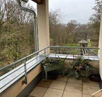 Sehr schöne - 2-Zimmer-Wohnung mit Balkon - Hattenhofen