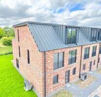 Groß. Modern. Grün. Ihr neues Reihenmittelhaus wartet! - Schönberg (Holstein)