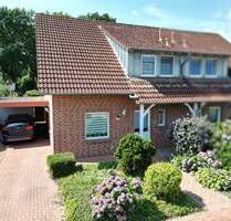 Freundliche Doppelhaushälfte in Begehrter Wohngegend von Recke (2)