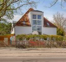 Durchdachtes Architektenhaus mit viel Platz am Tegeler Forst in Hermsdorf - Berlin