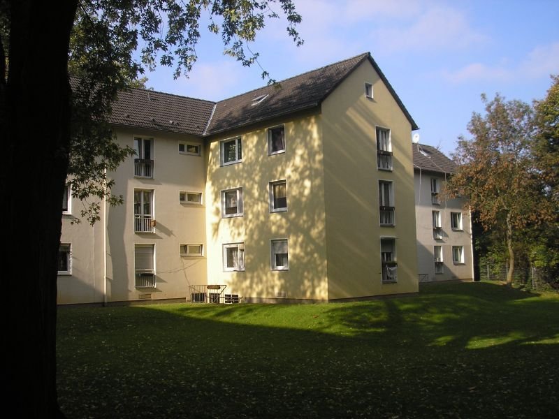 4710178 Helle-2-Zimmer-Wohnung mit großem Balkon in Düsseldorf-Reisholz