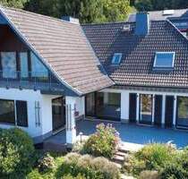 - Provisionsfrei - 1 o. 2 Familientraumhaus über den Dächern von Bad Karlshafen