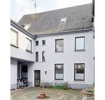 Gemütliche Studio- Wohnung in City-Lage von Krefeld-Hüls